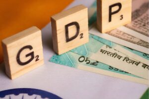 Why 25-Year Macroeconomic Forecasts Almost Always Fail
